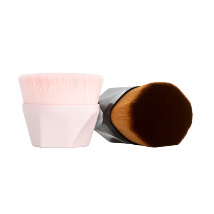 High-Density Seamless Foundation Brush - Front and Top View